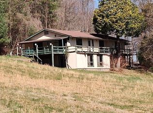 45 Varner Rd, Franklin, NC 28734