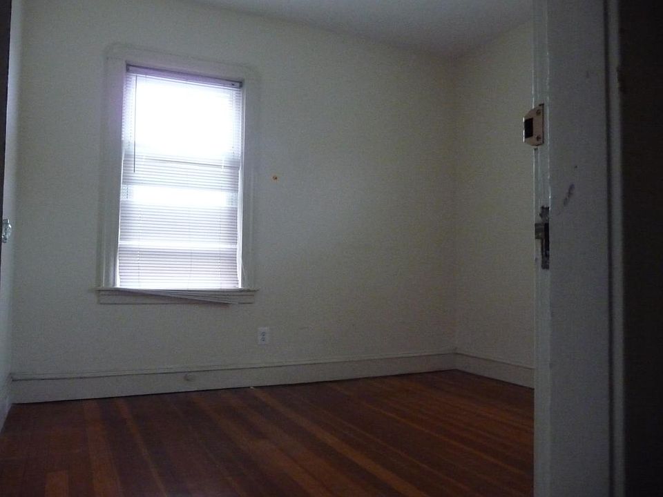 1st image of 250 Camp St Floor 2