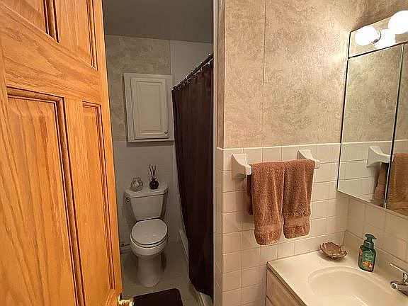 1 of 2 upstairs bathrooms. 