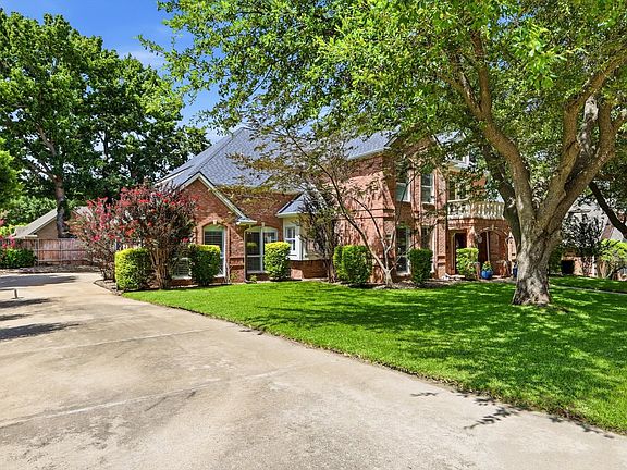 3rd image of 2604 Gamma Rd