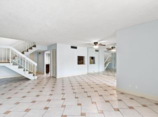 6511 Racquet Club Dr #46, Lauderhill, FL 33319