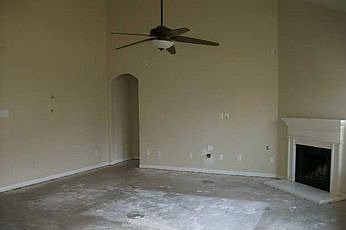 3rd image of 10329 Cochron Dr
