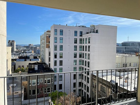 4th image of 1257 Bush St Floor 6
