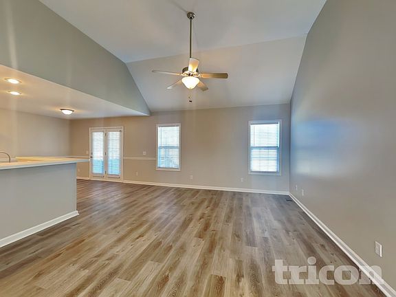 2nd image of 505 Arabian Ln