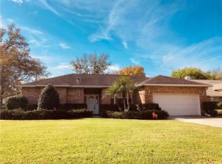 405 Loch Devon Dr, Lutz, FL 33548