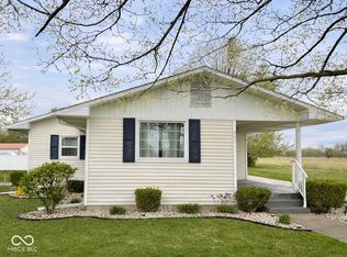301 W Illinois St, Farmersburg, IN