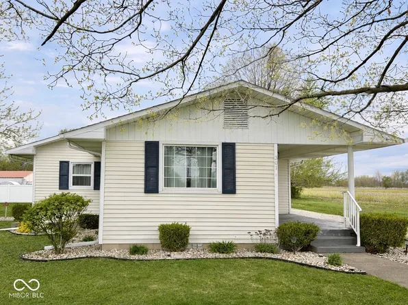 301 W Illinois St, Farmersburg, IN 47850