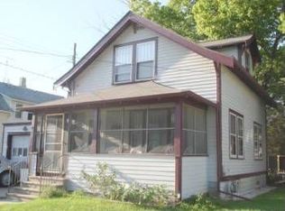 611 Merrill St, Beloit, WI 53511