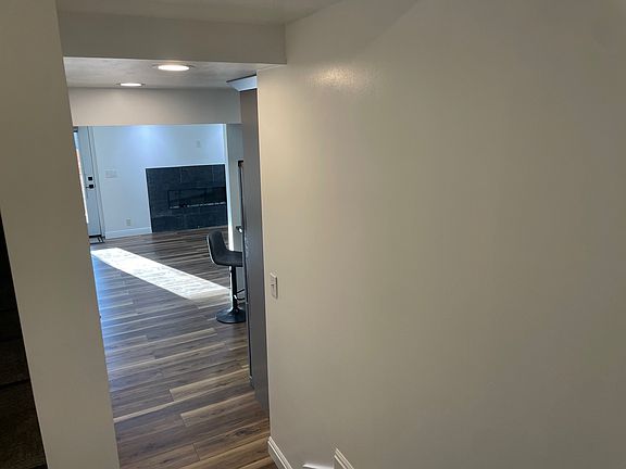 5th image of 9363 S Grand Teton Dr