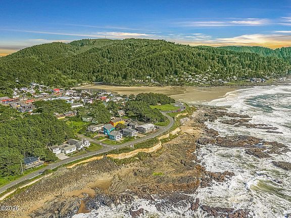 4th image of 436 Ocean View Dr