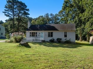 15 J Braden Thompson Rd, Forestdale, MA 02644