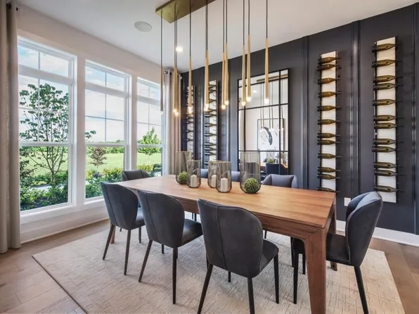 17 Tamarack Way #79, Tyngsborough, MA 01879