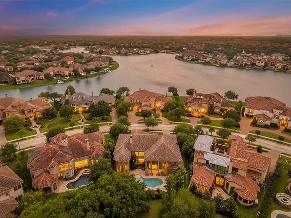 19 Miramar Heights Cir, Sugar Land, TX 77479