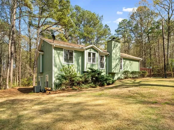 4211 Rose Trl SE, Acworth, GA 30102