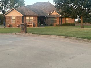 507 Pool Ln, Shawnee, OK 74801