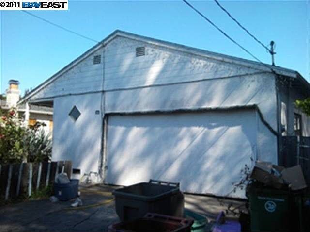 2nd image of 1152 78th Ave