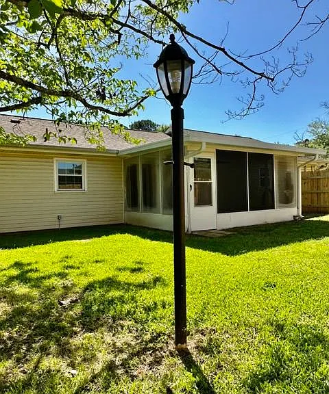 101 Williams Dr — Photo 3