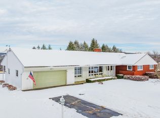 18 Skylark Rd, Lebanon, NH 03766