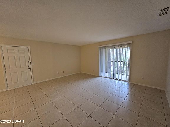 5th image of 101 Bent Tree Dr APT 63