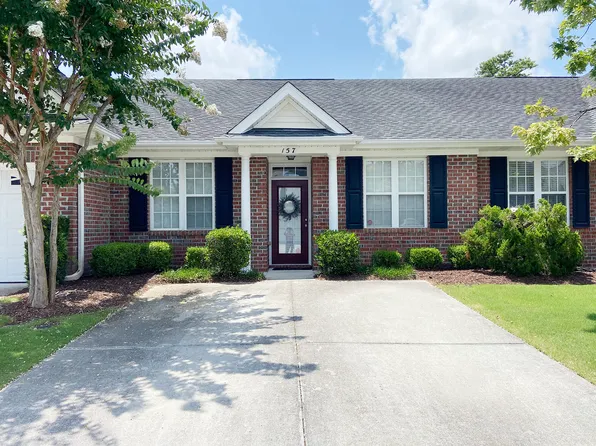 5006 Carleton Dr, Wilmington, NC