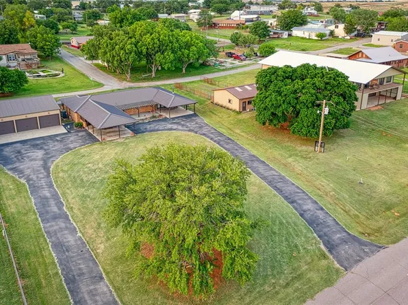 21303 E 990th Rd, Butler, OK 73625