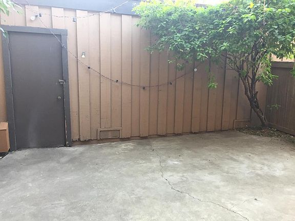 5th image of 9761 Reseda Blvd Unit 74