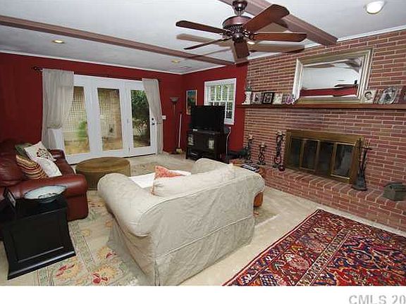 3rd image of 3726 School House Ln