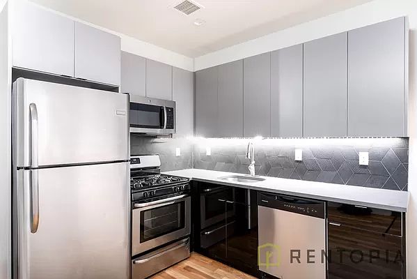 1st image of 22 Melrose St #1L