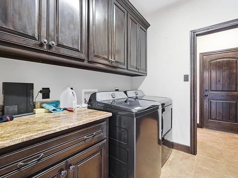 133 Prairie Creek Way — Photo 34