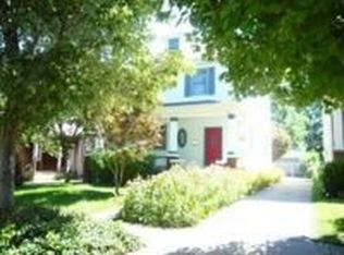 1248 N 4th St, Springfield, IL 62702