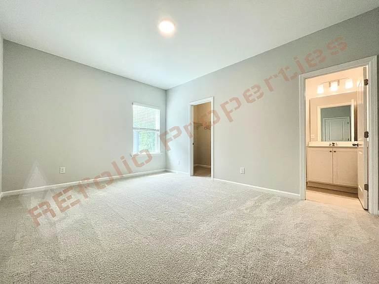1605 Immagene Way — Photo 25