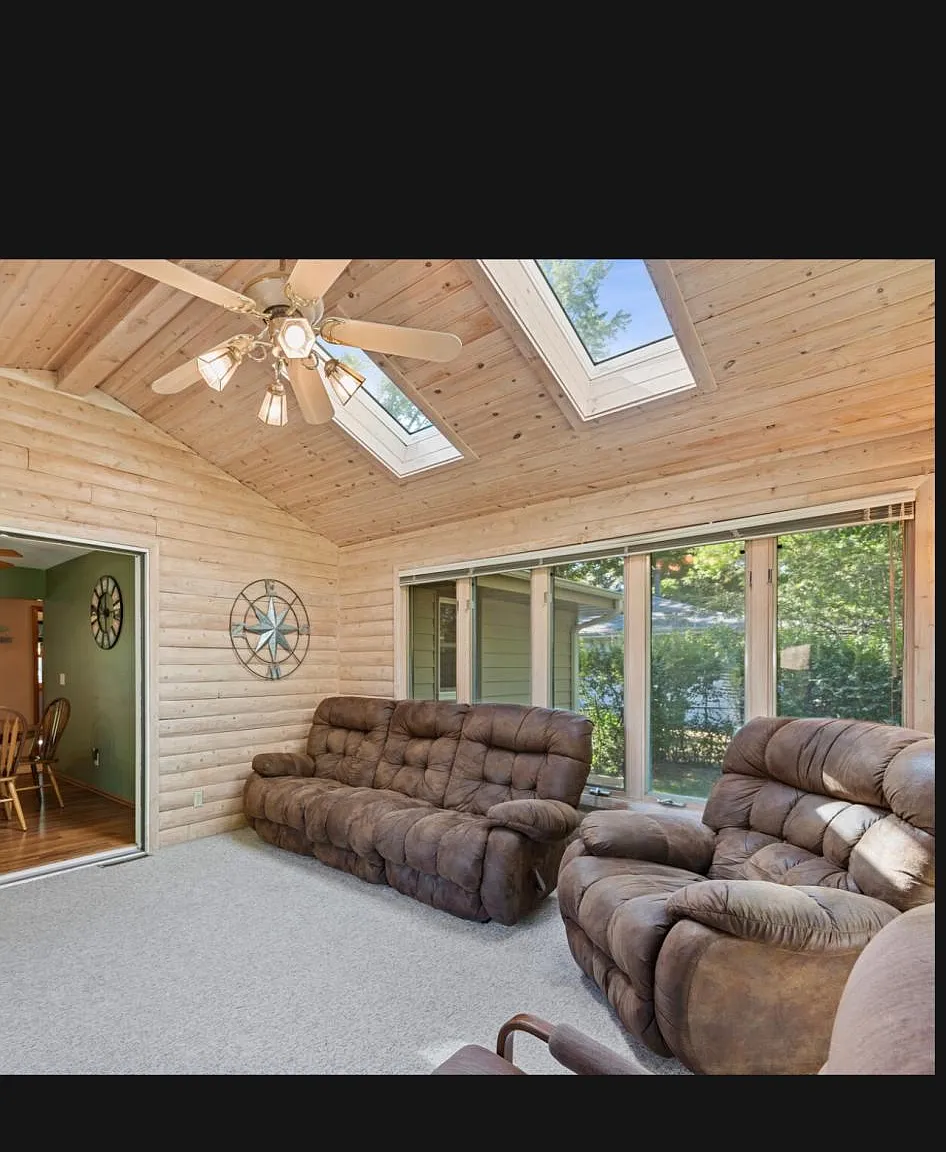 10216 Washburn Cir S — Photo 3