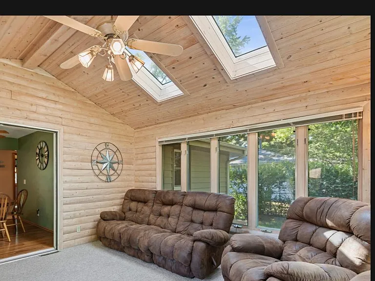 10216 Washburn Cir S — Photo 3