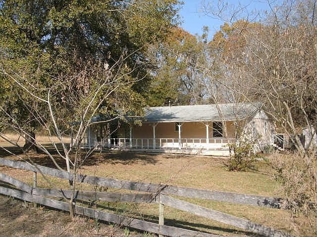 1st image of 1058 Rolling Oaks Cir