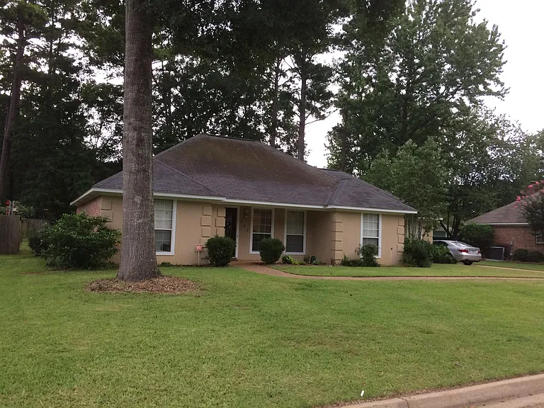 337 Woodrun Dr — Photo 6