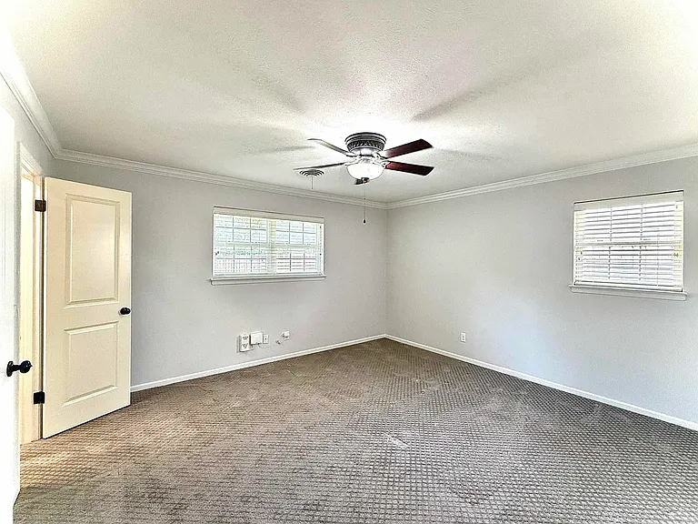 4210 York St — Photo 19