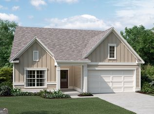 110 Airmont Dr, Sharpsburg, GA 30277