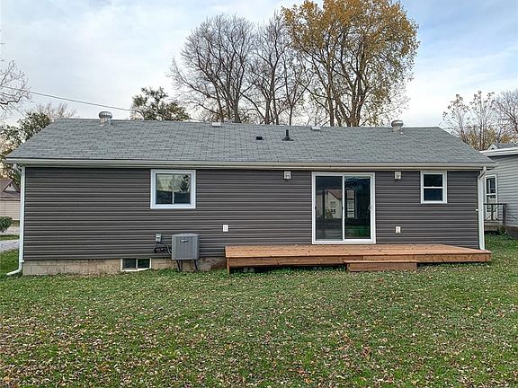 2nd image of 299 Erieview Dr
