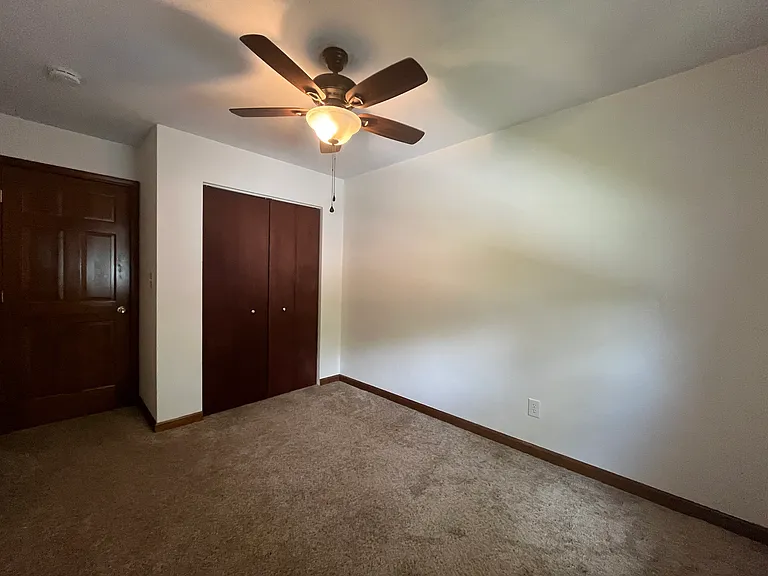308 Salem St — Photo 9