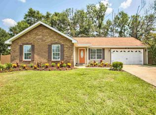 10 Stevens Dr, Midway, FL 32343