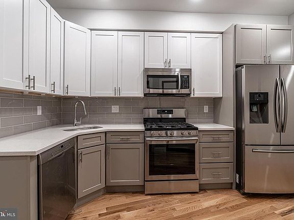 3rd image of 2045 N College Ave #B