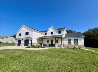 7845 Fitzgerald Rd, Clinton, IL