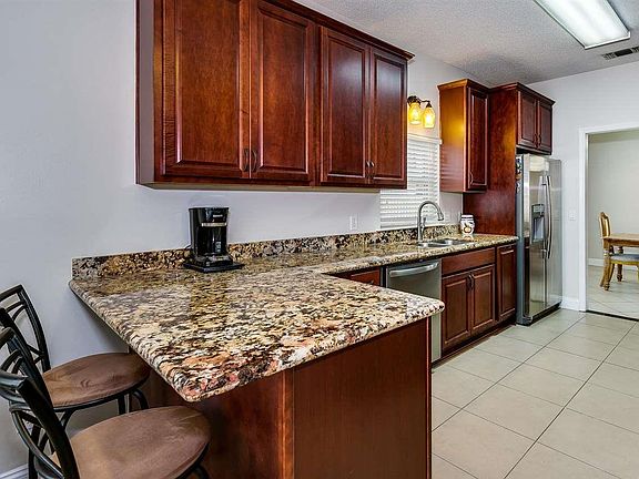 5th image of 1391 Calcutta Dr