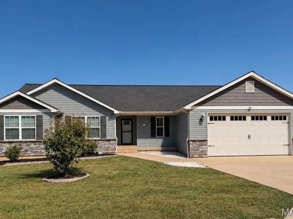 212 Redbud Dr, Fredericktown, MO 63645