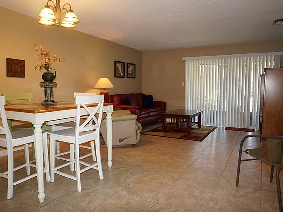 2nd image of 4766 Tangerine Ave #4766