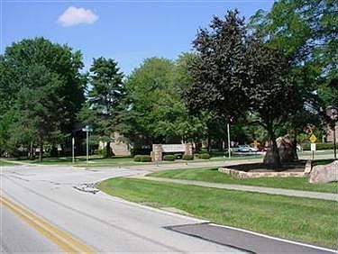 4th image of 16465 Heather Ln APT 301