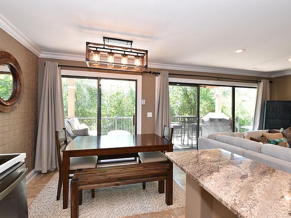 5th image of 18 Abbey Villa Cir Unit C