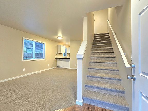 4th image of 315 E Gilman Ave #A