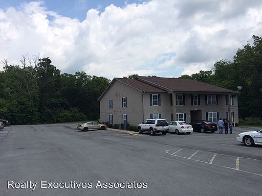 2nd image of 220 Willow Creek Dr APT 6