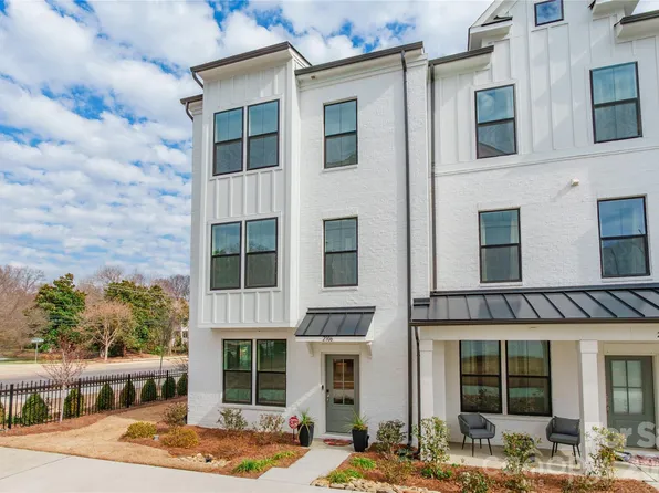 2106 Magnolia Blossom Way, Charlotte, NC 28211